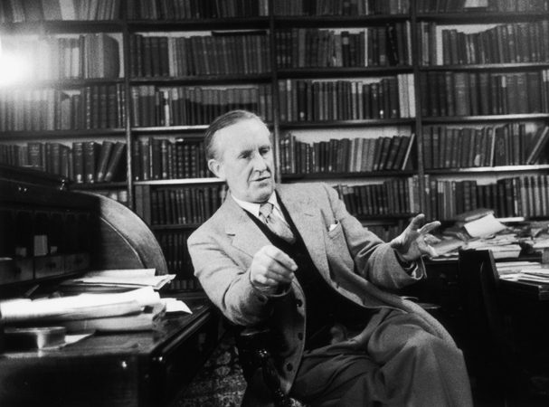 jrr-tolkien-library-hero.jpeg